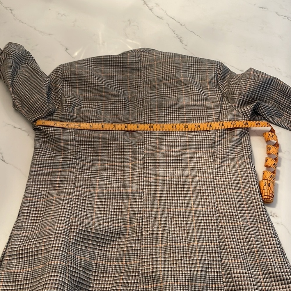 Joie open Blazer with pockets and ruched sleeves size small - Picture 7 of 7